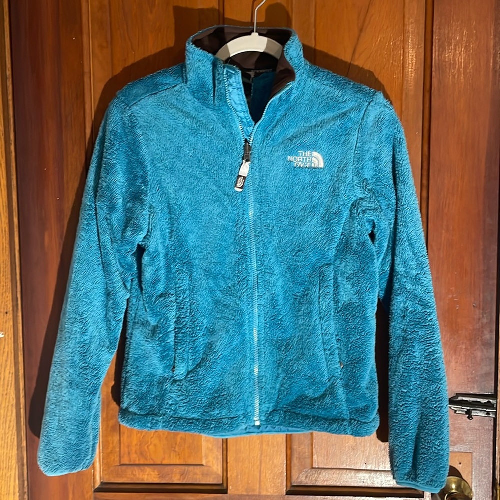 W’s North Face Fuzzy Teal Jacket, size XS